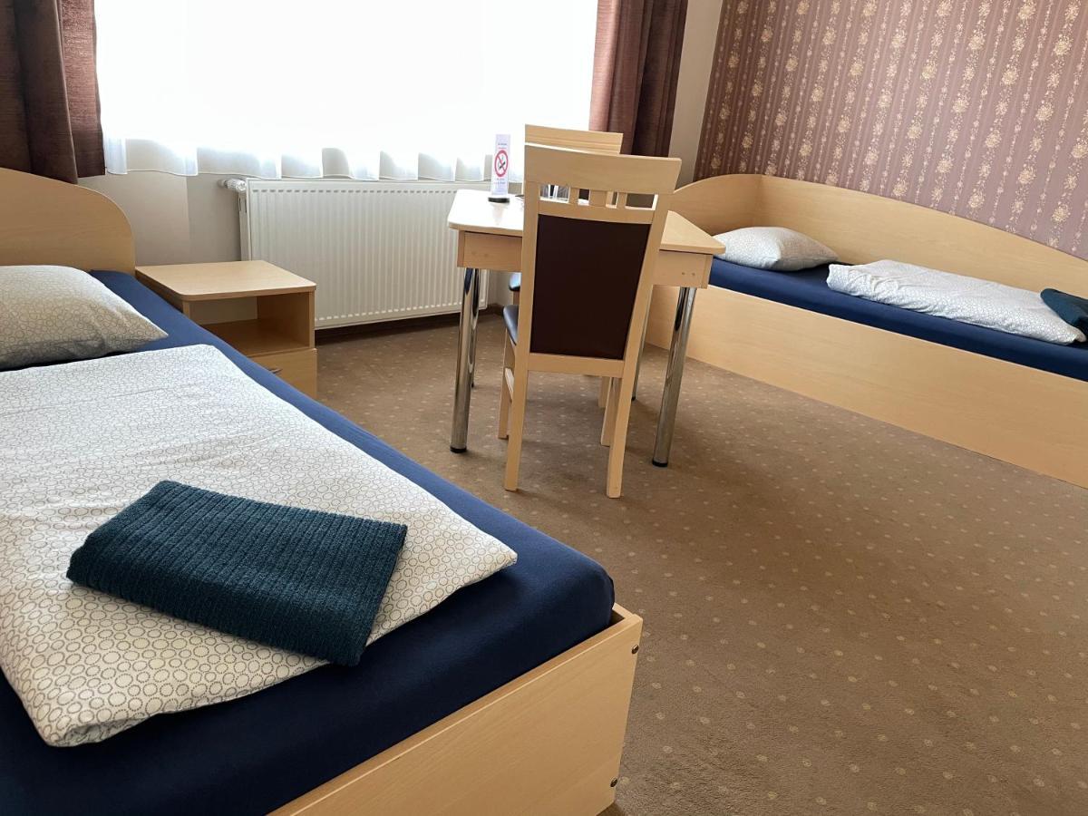 Zilina Hotel Marijampolė Екстериор снимка