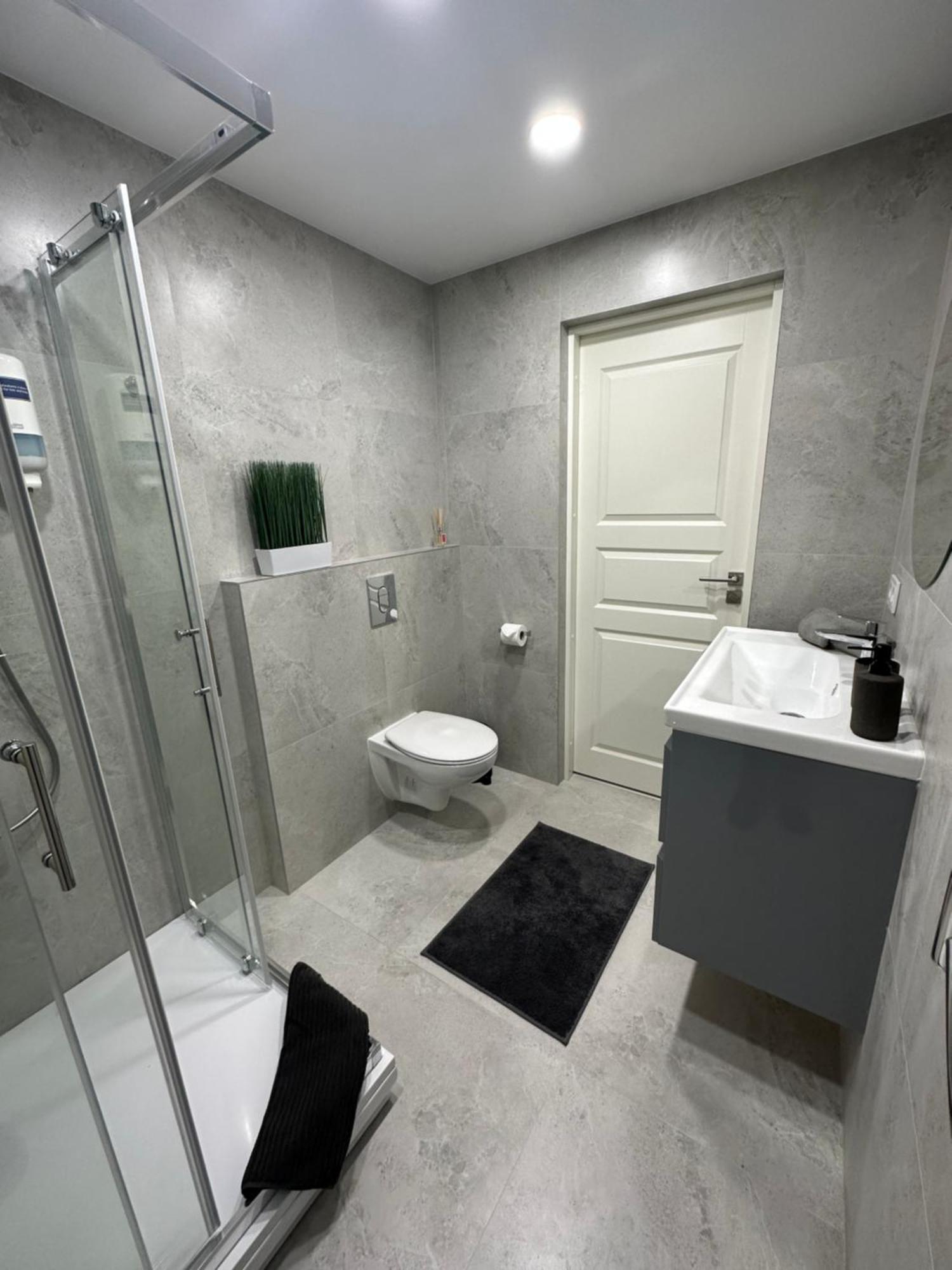 Zilina Hotel Marijampolė Екстериор снимка