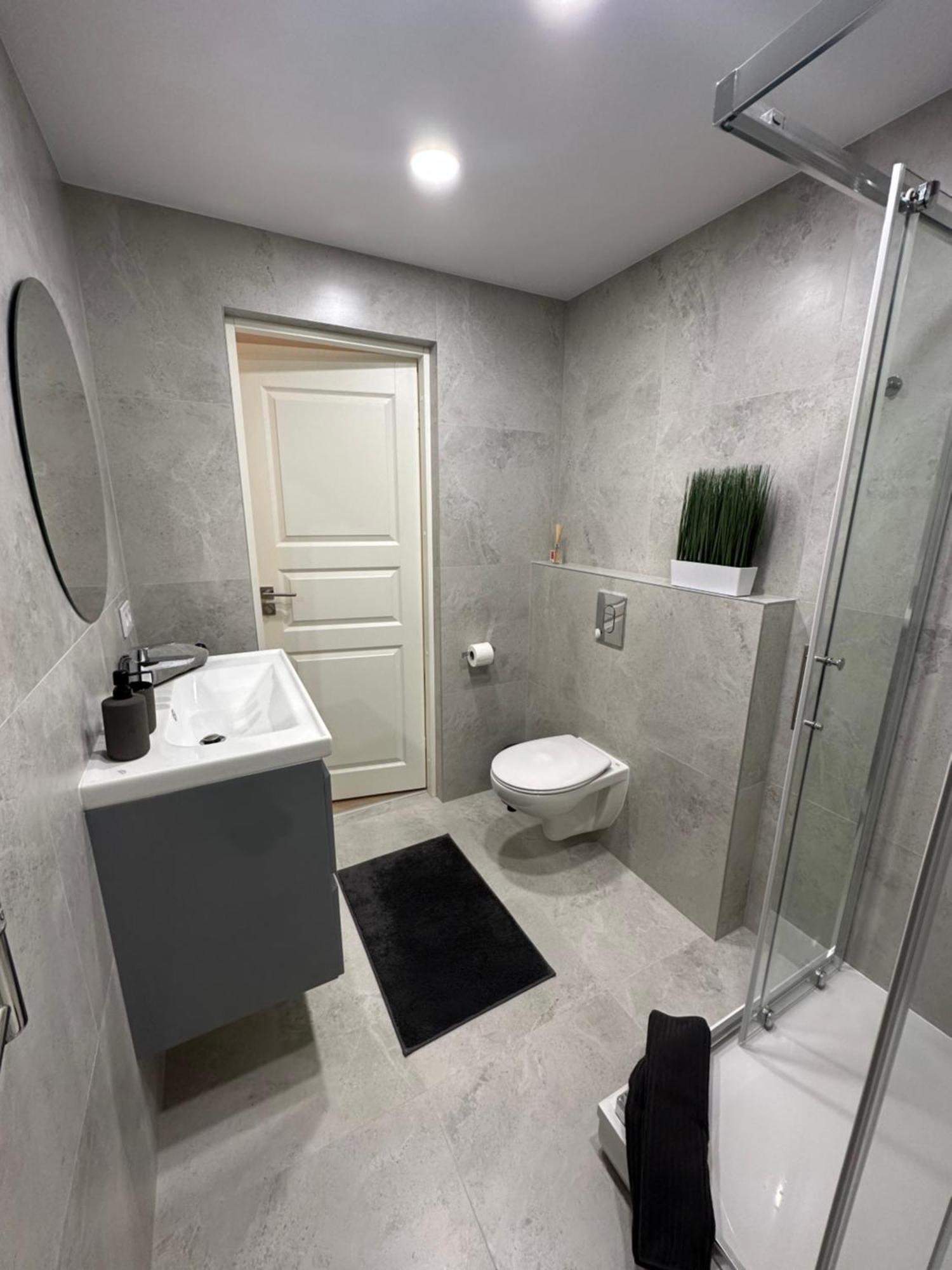 Zilina Hotel Marijampolė Екстериор снимка